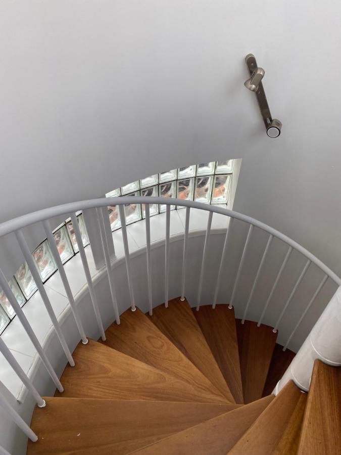 Central Leeds Townhouse With Private Roof Garden Sleeps 4 Exterior photo