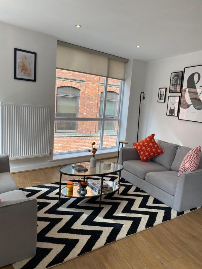 Central Leeds Townhouse With Private Roof Garden Sleeps 4 Exterior photo