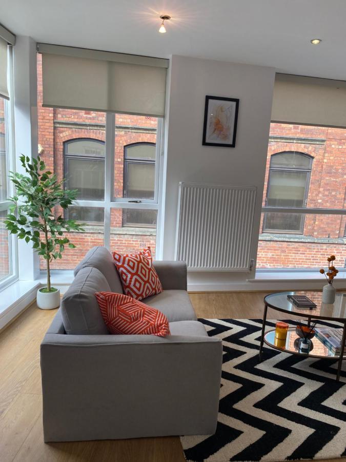 Central Leeds Townhouse With Private Roof Garden Sleeps 4 Exterior photo
